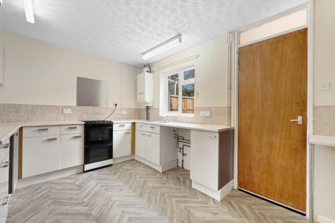 Kitchen/Breakfast Ro