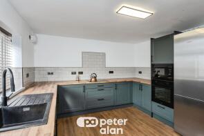 2, Standert Terrace, Neath SA10 9DF
