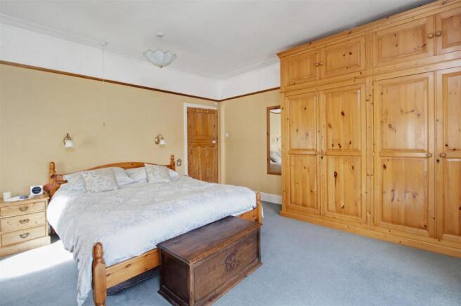 21 Belvedere Road3.j