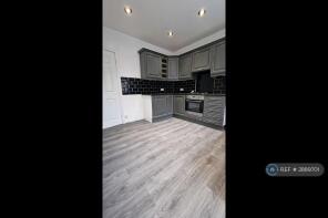 72, Alexandra Road, Ashton-under-lyne OL6 8LG