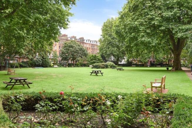 Garden Square (2)
