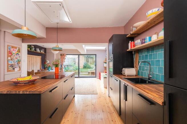 0C6RGK - Kitchen Diner H.jpg