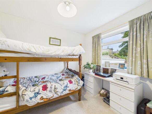 3 bed Semi-Detached for sale Image 10