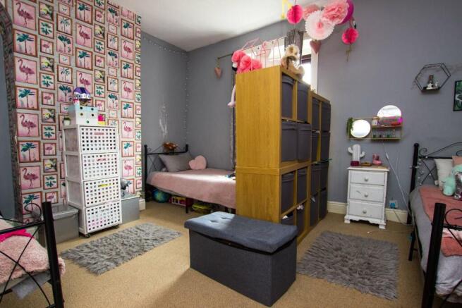 bedroom.jpg