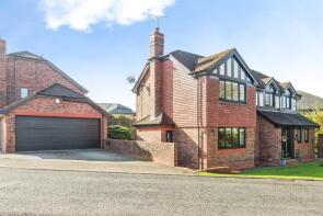 11, Tudor Lawns, Carr Gate, Wakefield WF2 0UU