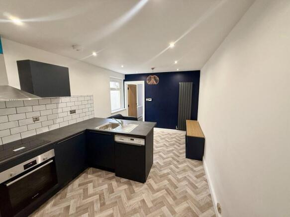 Kitchen/Lounge