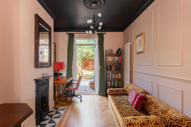 0R3RSG - Dining Room D.jpg
