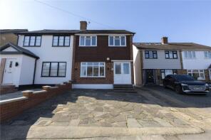 15, Wannock Gardens, Hainault, Ilford IG6 2SH