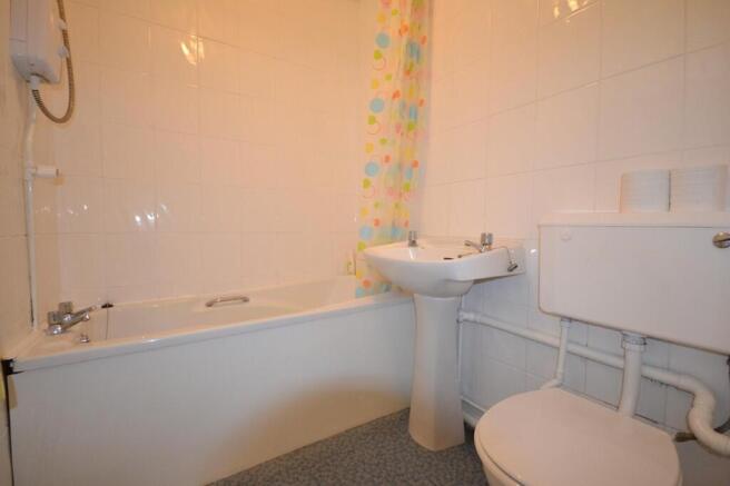 8 Bathroom