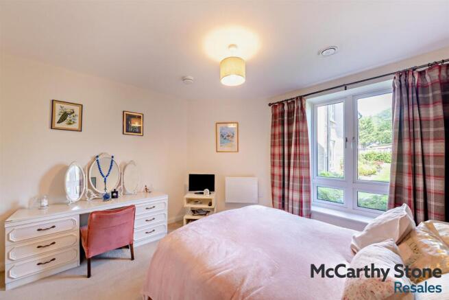 1 bed Apartment for sale Image 11