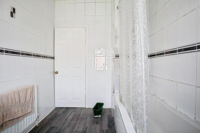 2 bed Semi-Detached for sale Image 11