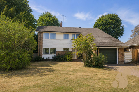 Achnacone Drive, Colchester, CO4