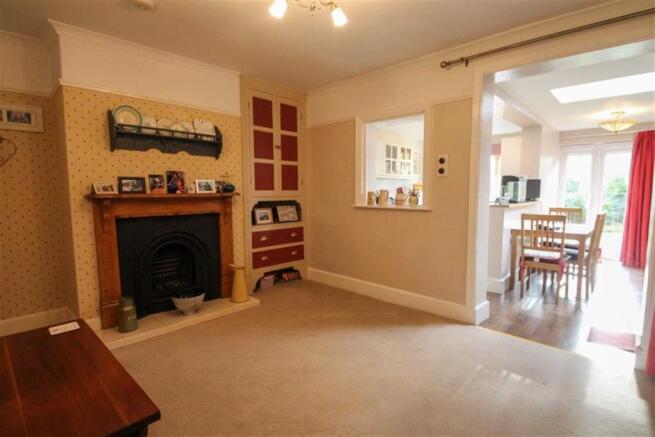 Family/dining room