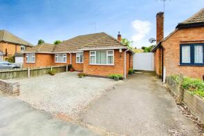 49, Oakcroft Avenue, Leicester LE9 2DH