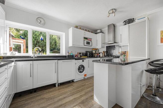 Kitchen/Breakfast Ro