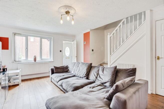 3 bed Semi-Detached for sale Image 5