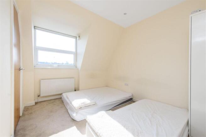 Sheila House, North Circular Road NW11 photo 5