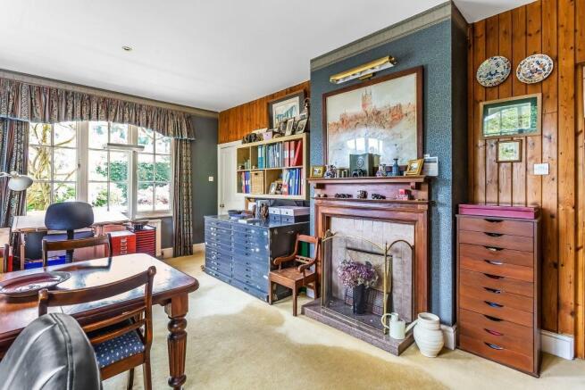 Dining room 3 Fireplace.jpg