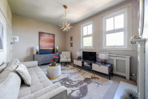 8b, Burlington Court, Spencer Road, Chiswick, London W4 3SY