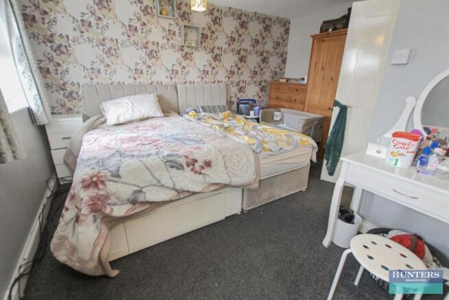 5 bed Semi-Detached for sale Image 12