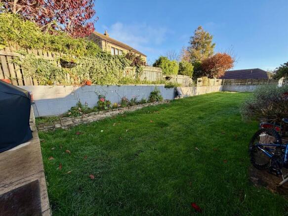 3 bed Semi-Detached for sale Image 8