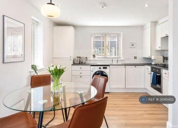 Kitchen/Dining