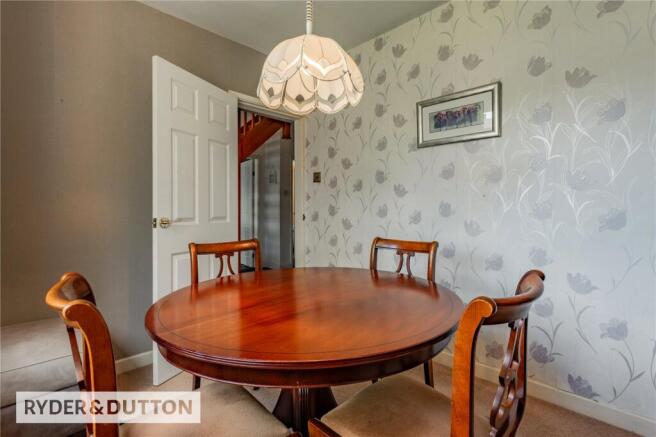 3 bed Bungalow for sale Image 11