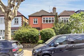 38, Redston Road, Hornsey, London N8 7HJ