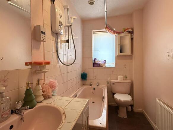 Bathroom.jpeg