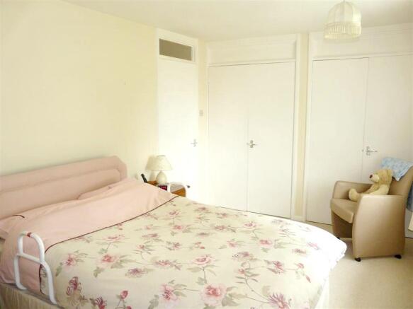 bed1