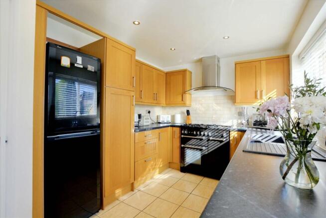 Kitchen_2.jpeg