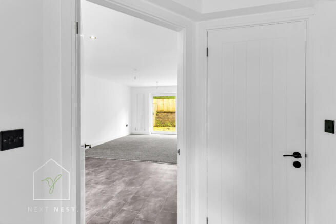 3 bed Town House for sale Image 12