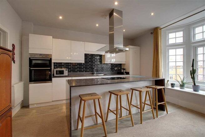 Living/Kitchen