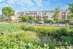 Flat 32, Ellisfields Court, Mount Street, Taunton TA1 3SS