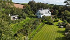 The Old Vicarage, Road From Latchgate Cross To Abbots Cross, South Molton EX36 3NG