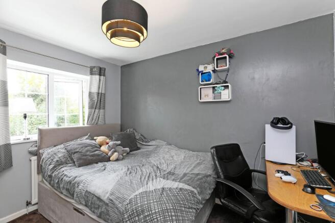 4 bed Detached for sale Image 12
