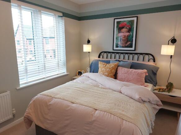 Example of a bedroom