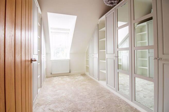 Bedroom 6/Dressing Room