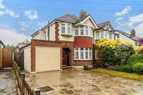 Seaforth Gardens, Stoneleigh