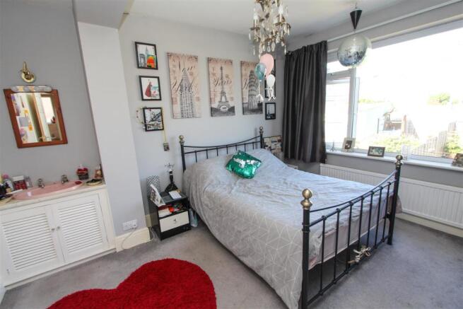 Bedroom 2.jpg