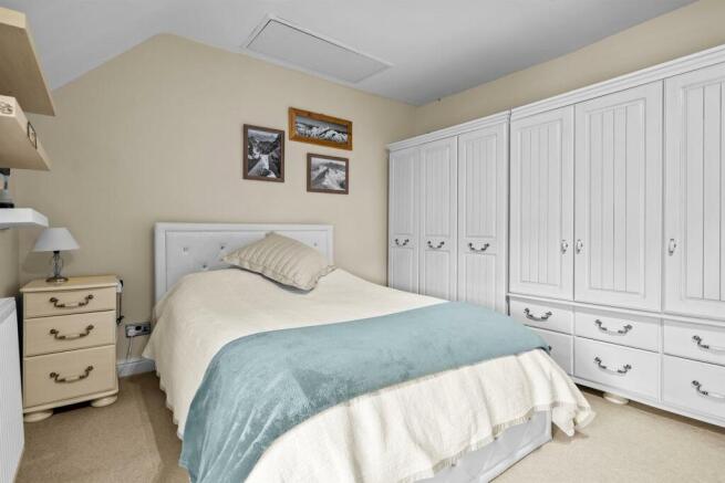 45-web-or-mls-CROFT DENE FINISHED EDITS-37.JPG