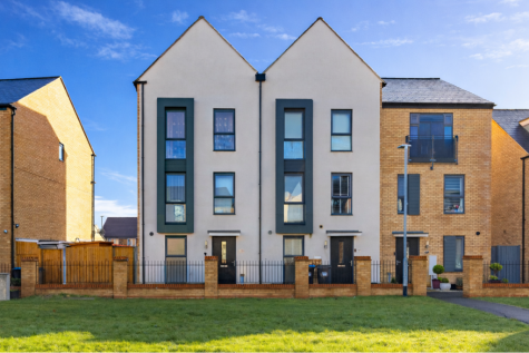 Barrosa Way, Whitehouse, Milton Keynes, MK8