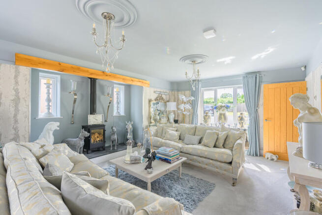 Lounge 2