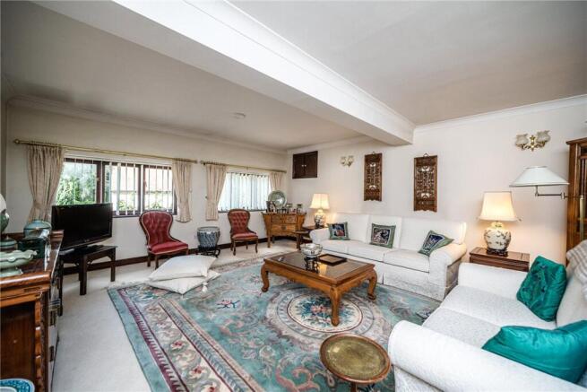4 bed Detached for sale Image 5