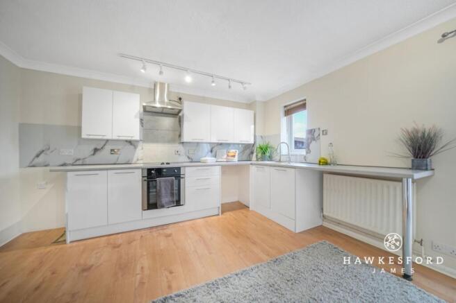 Merleburgh Drive, Sittingbourne - Living area/kitchen