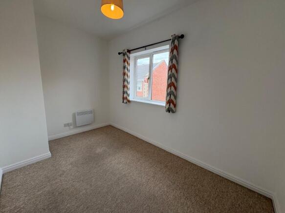 2 bed Flat to rent Image 6