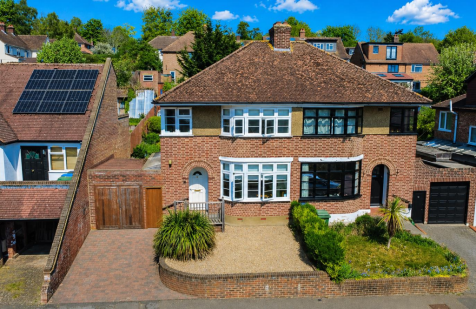 Meadow Road, Berkhamsted