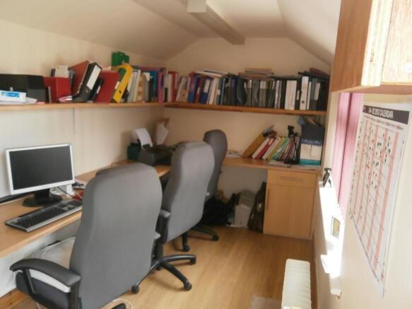 Photo 4