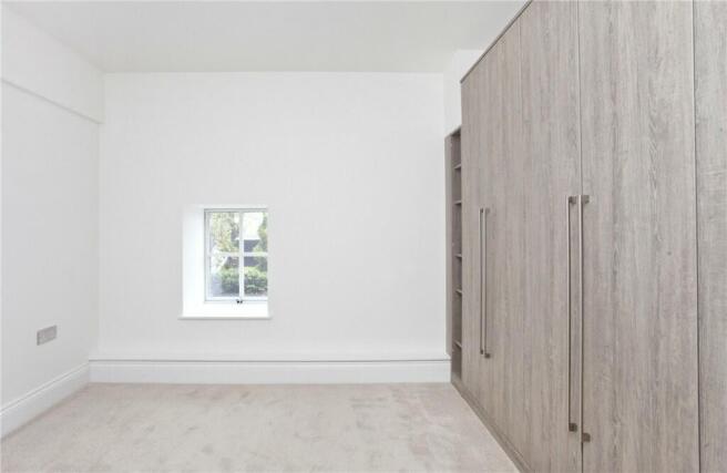 2 bed Apartment to rent Image 7