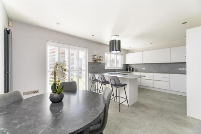 Dining Kitchen